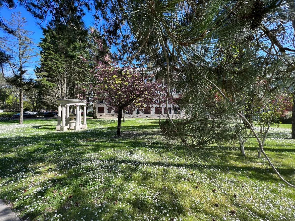 Résidence De L'hermitage, T2 Avec Parking Appartement *