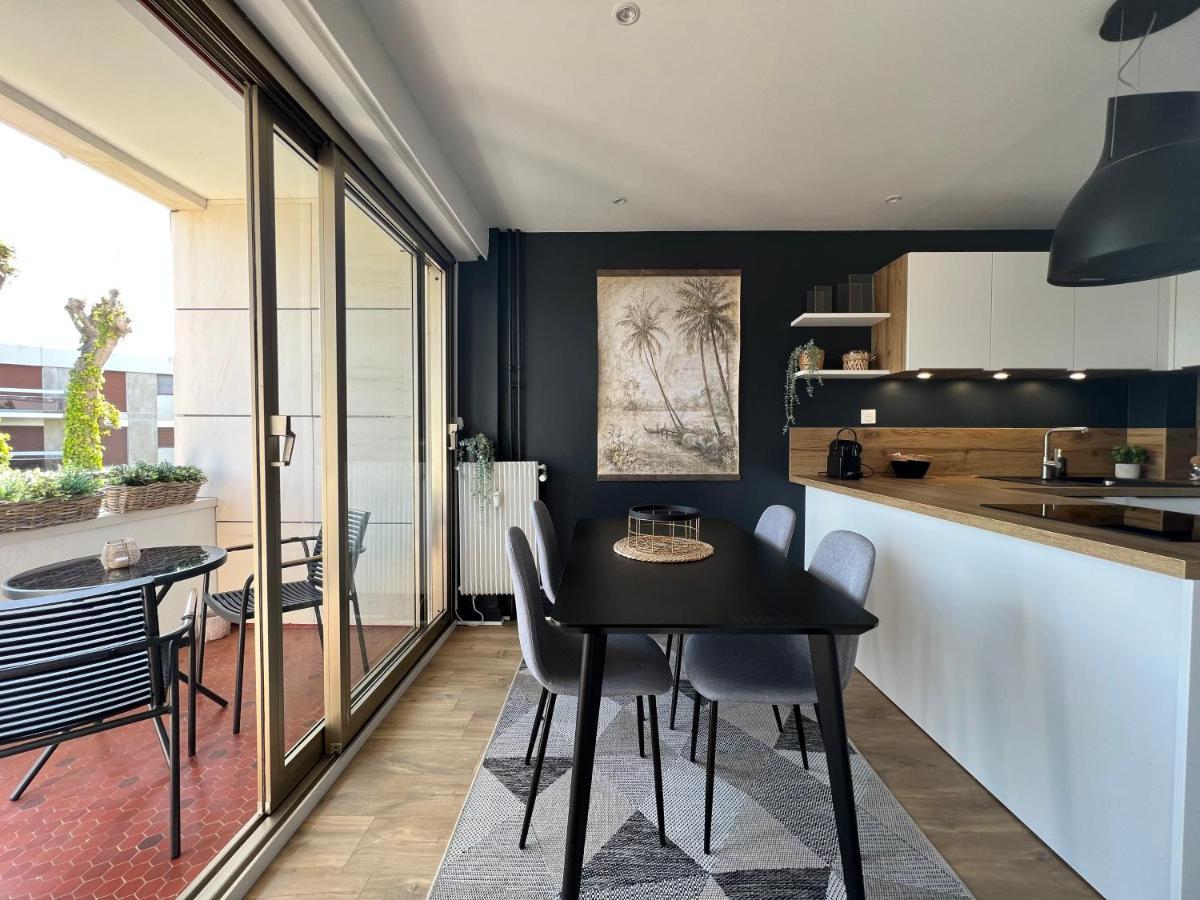 Résidence De L'hermitage, T2 Avec Parking Appartement *